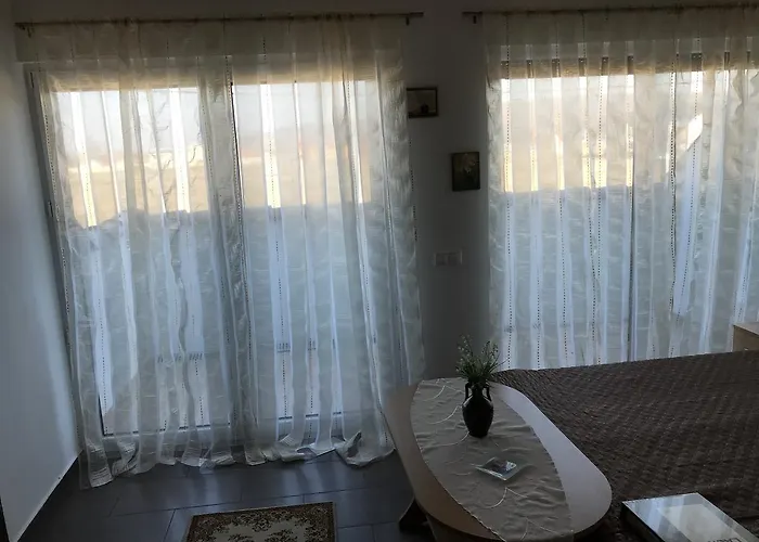 Gyori Vendeghaz 3* Demjén