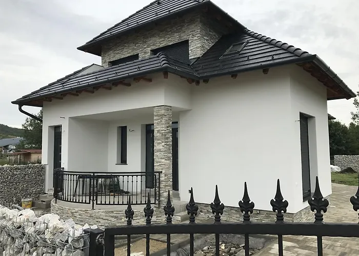 Gyori Vendeghaz 3* Demjén